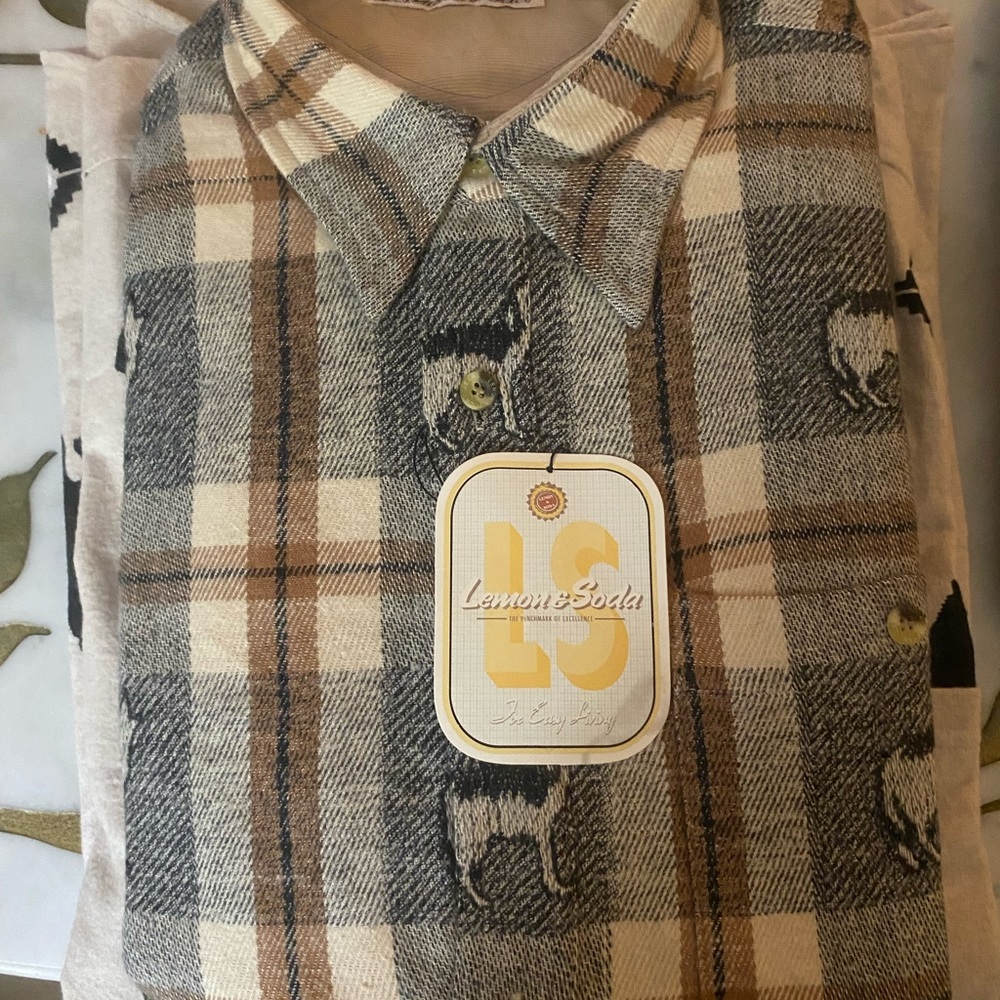 Lemon and soda vintage men’s 100% cotton flannel Large